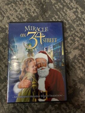 Warner Bros. Miracle on 34th Street DVD - Blue / Red / White